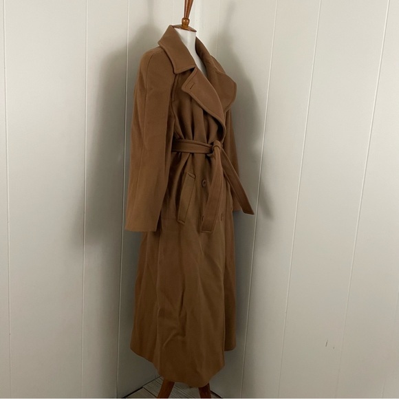 Vintage Brown Trench Coat - Picture 4 of 16